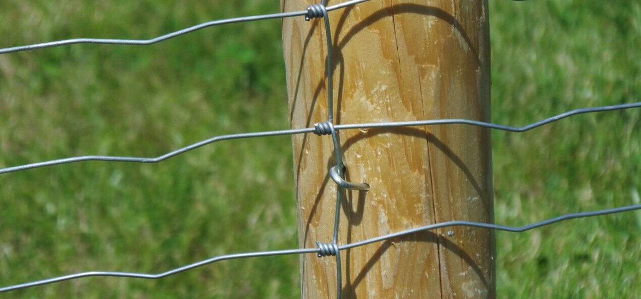 Металлическое дорожное ограждение